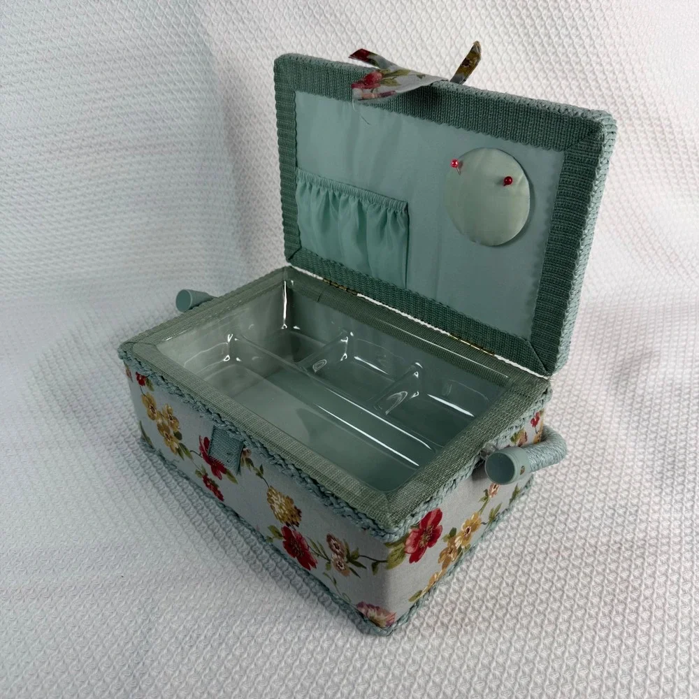 Vintage Floral Sewing Basket Woven Wicker Trim Removable Tray Light Blue Large